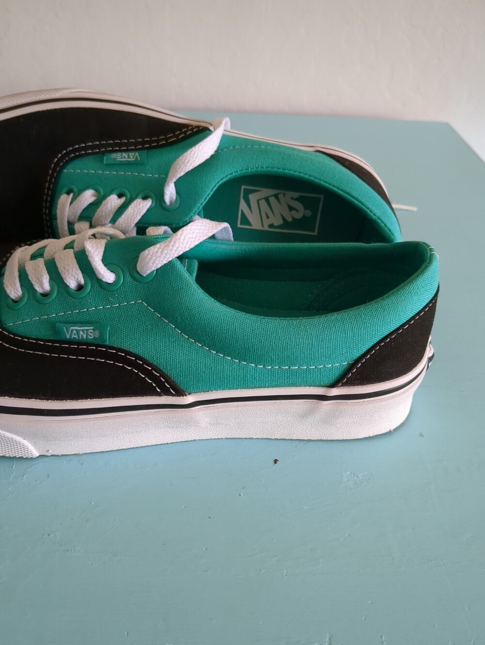 ‼️NIB vans era vn-okv01kf Turquoise blue and black Unisex M 6.5 W 8 NEW Classic - Picture 4 of 8